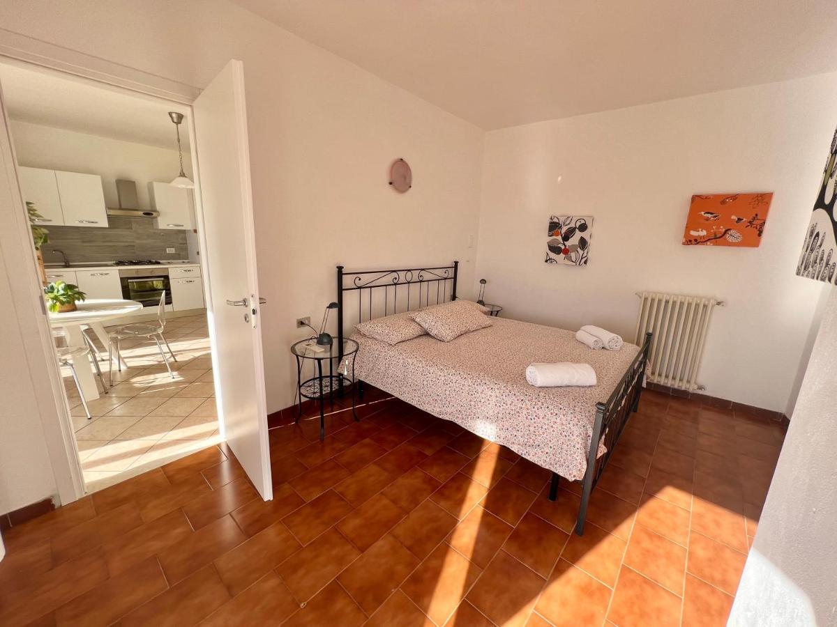 Borgo Antico Apartments Тосколано-Мадерно Экстерьер фото