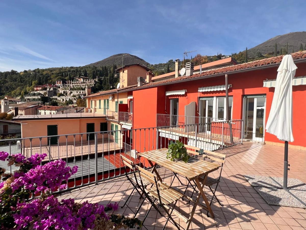 Borgo Antico Apartments Тосколано-Мадерно Экстерьер фото