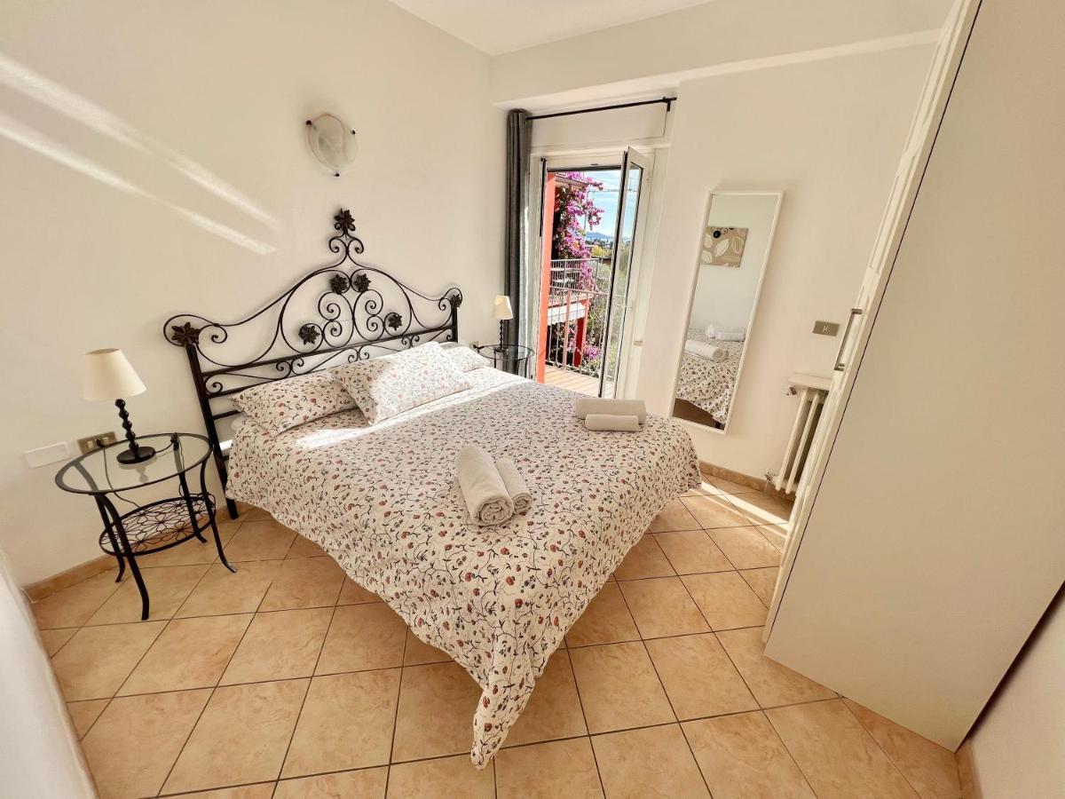 Borgo Antico Apartments Тосколано-Мадерно Экстерьер фото