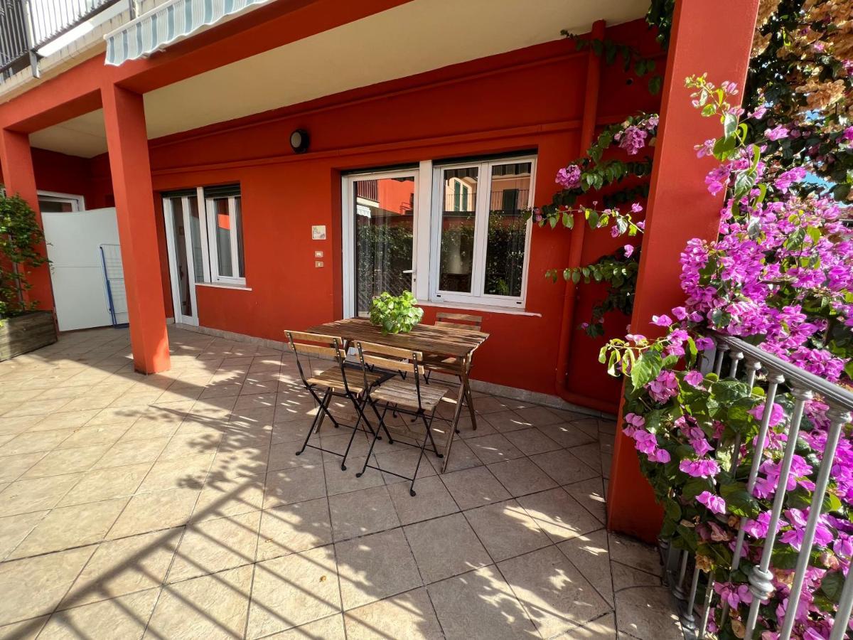 Borgo Antico Apartments Тосколано-Мадерно Экстерьер фото